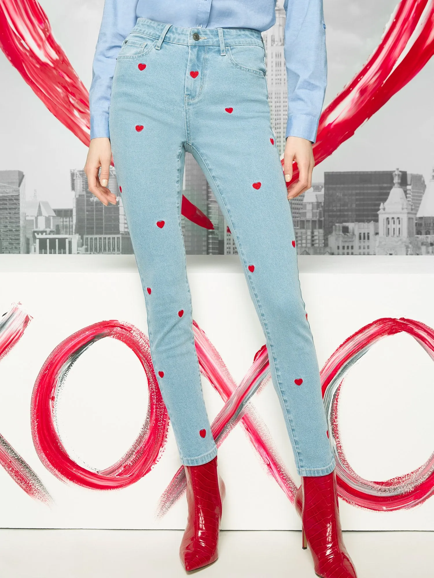 High-Waisted Super-Skinny Jeans - Heart-Print