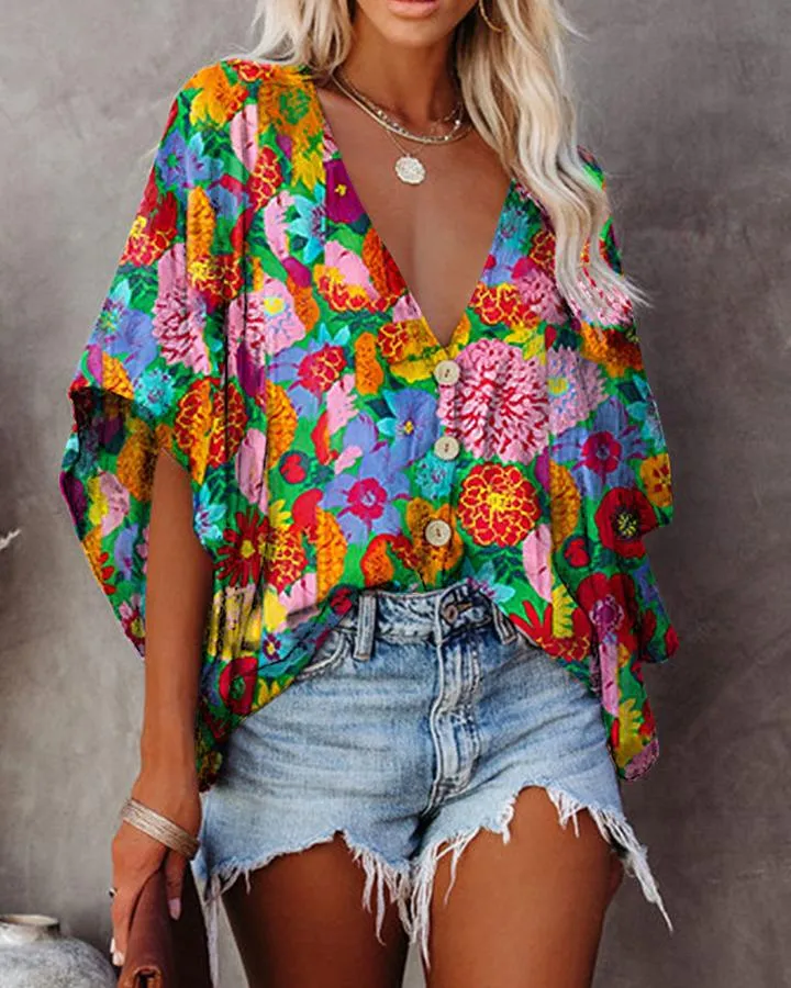 V-neck bat sleeve digital print blouse